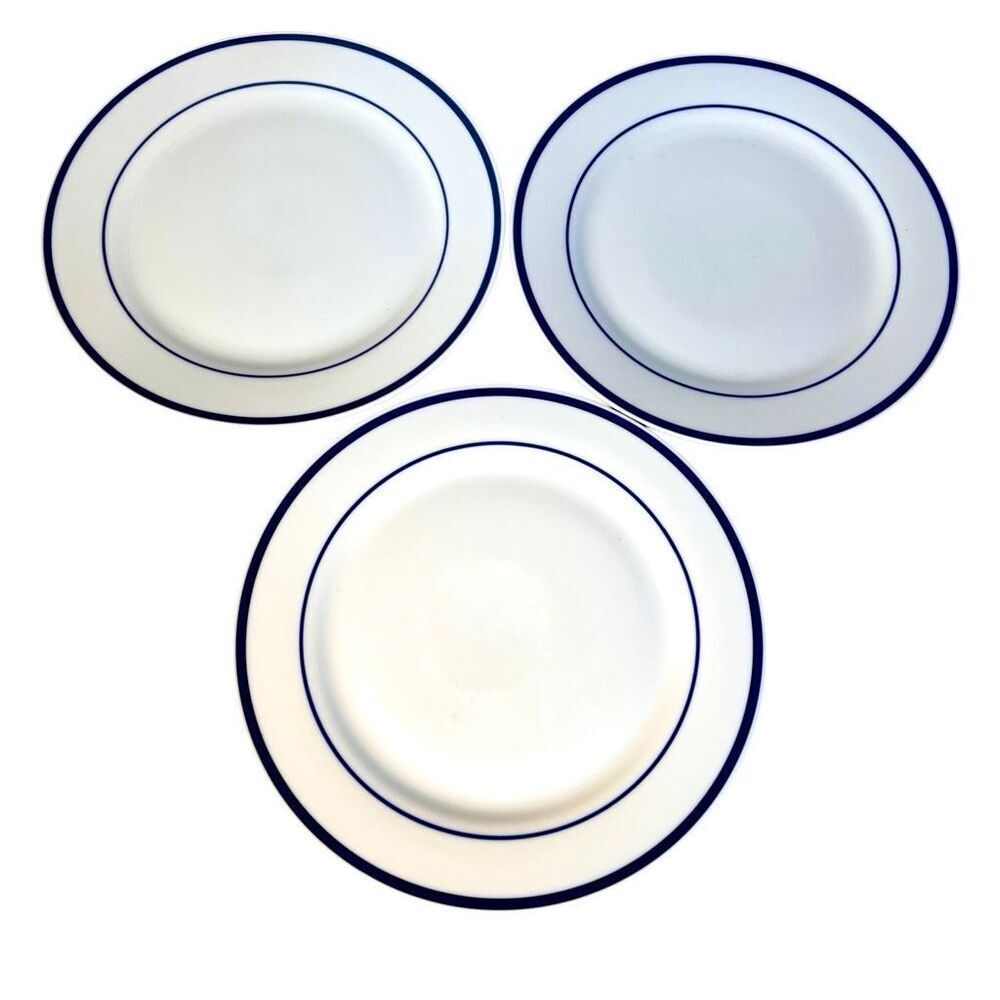 Set of 3 Maitre D' by Oneida Dinner Plates Porcelain White W/Blue Stripe